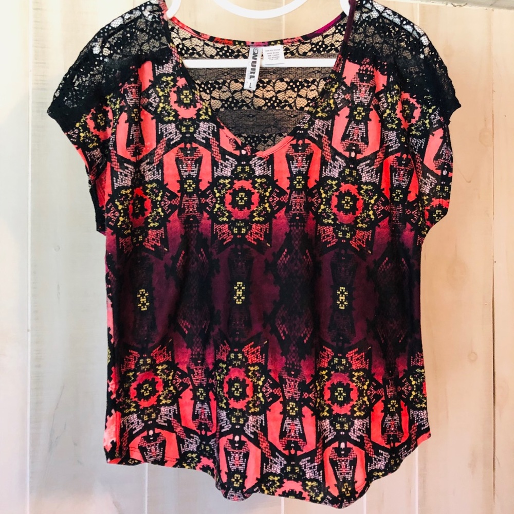 Women’s shirt